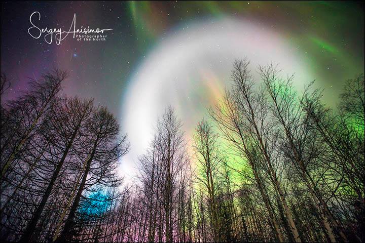 Rejtélyes fénylő gömb jelent meg Észak-Szibéria egén