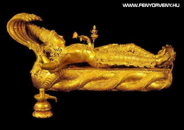 Padmanabhaswamy templom rejtélyes hanghullámokkal lezárt ajtaja