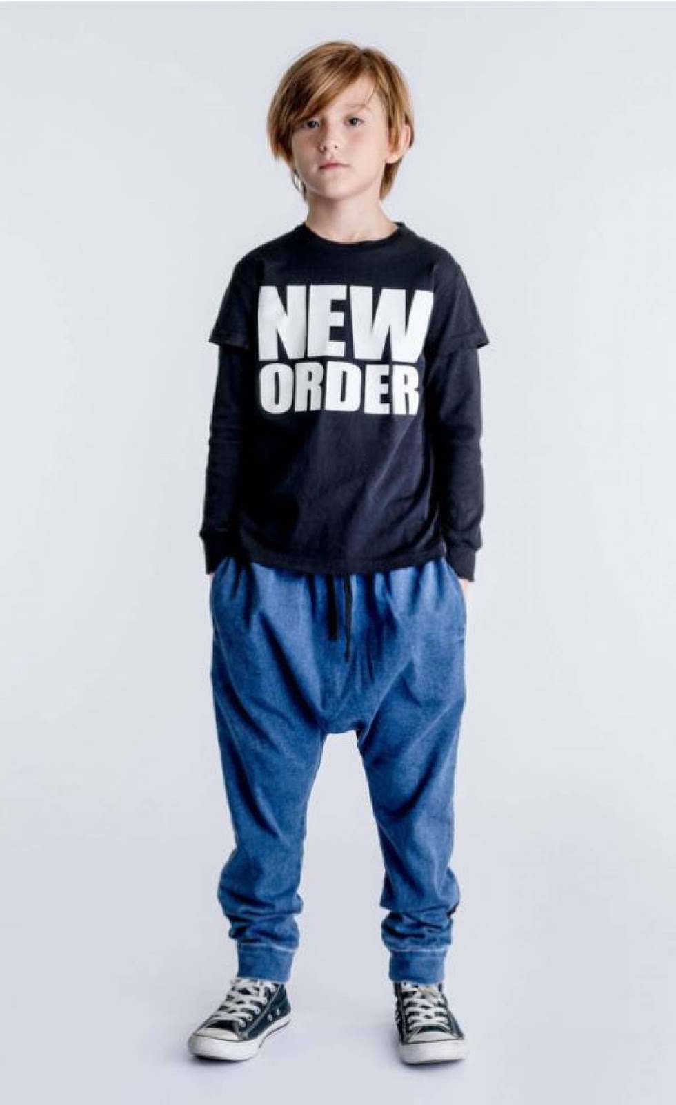 Celine Dion gendersemleges New (World) Ordert hirdető reklámja